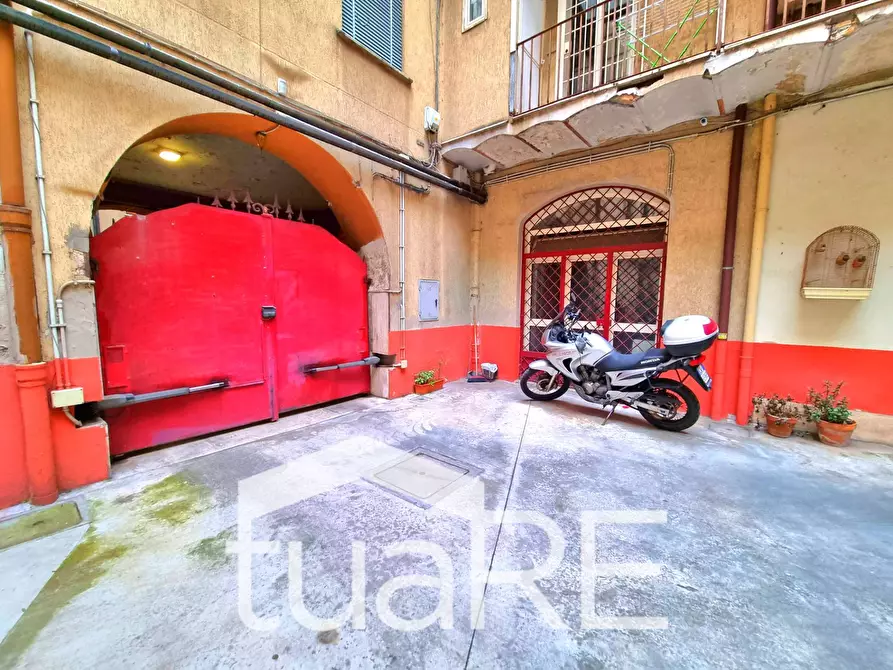 Immagine 11 di Appartamento in vendita  in Via Salaria a Roma