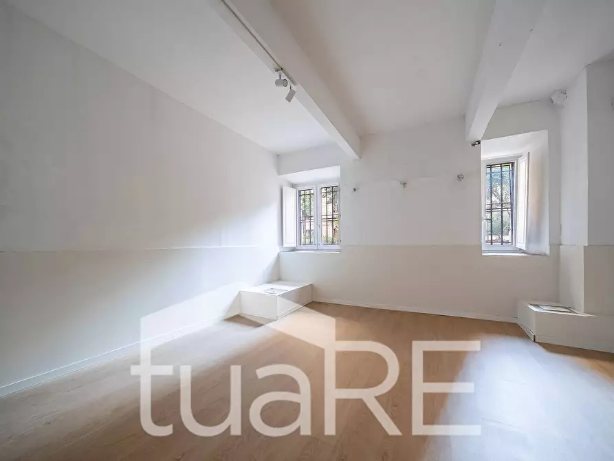 Immagine 3 di Appartamento in vendita  in Piazza Giuseppe Verdi a Roma