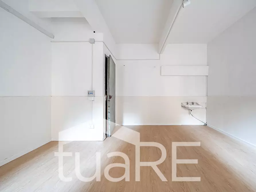 Immagine 11 di Appartamento in vendita  in Piazza Giuseppe Verdi a Roma