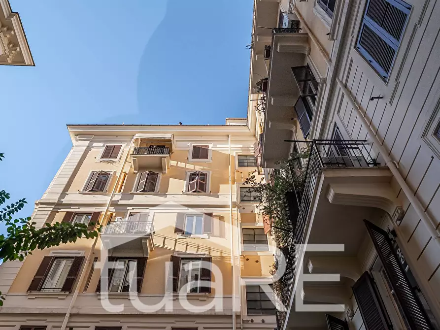 Immagine 10 di Appartamento in vendita  in Piazza Giuseppe Verdi a Roma