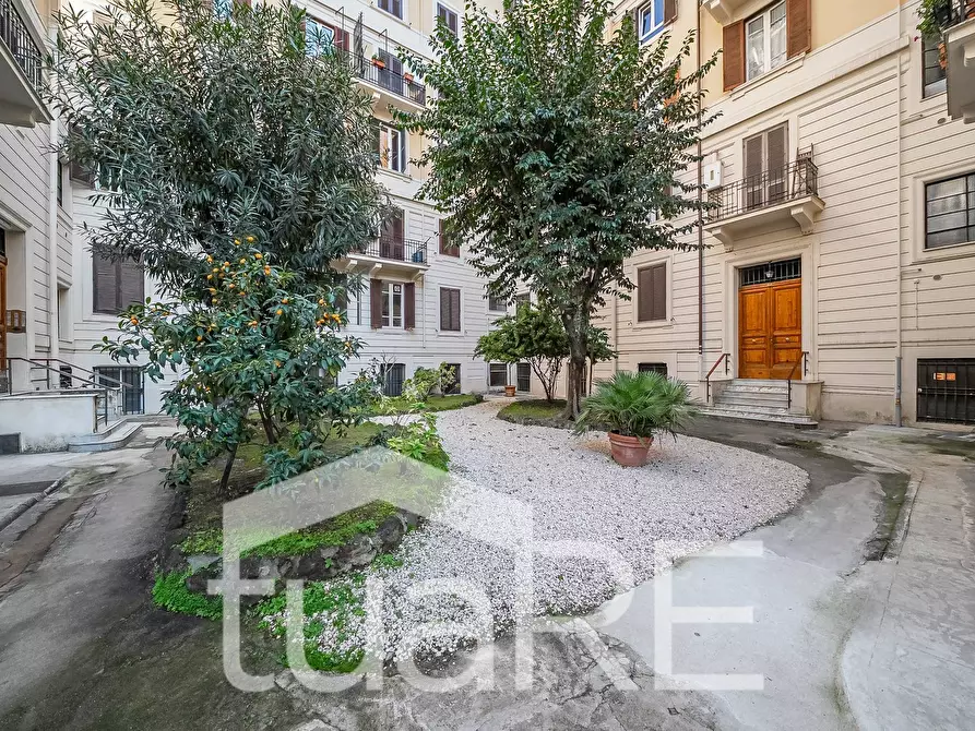 Immagine 13 di Appartamento in vendita  in Piazza Giuseppe Verdi a Roma