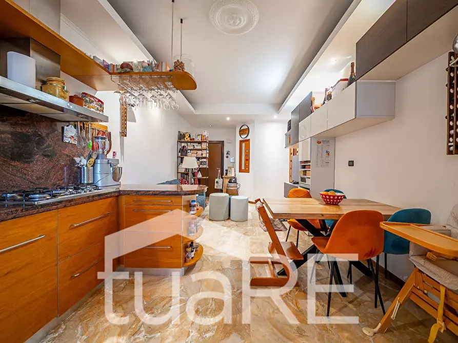 Immagine 21 di Appartamento in vendita  in Via Degli Orti Di Trastevere a Roma