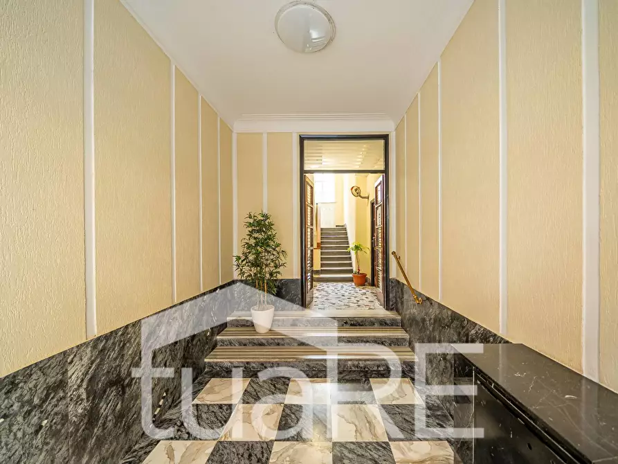 Immagine 20 di Appartamento in vendita  in Via Di Santa Maria Ausiliatrice a Roma