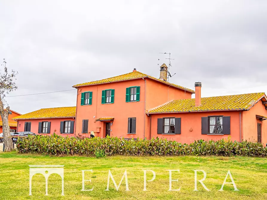 Immagine 13 di Appartamento in vendita  in Via Del Boschetto Della Bella Cenci a Roma