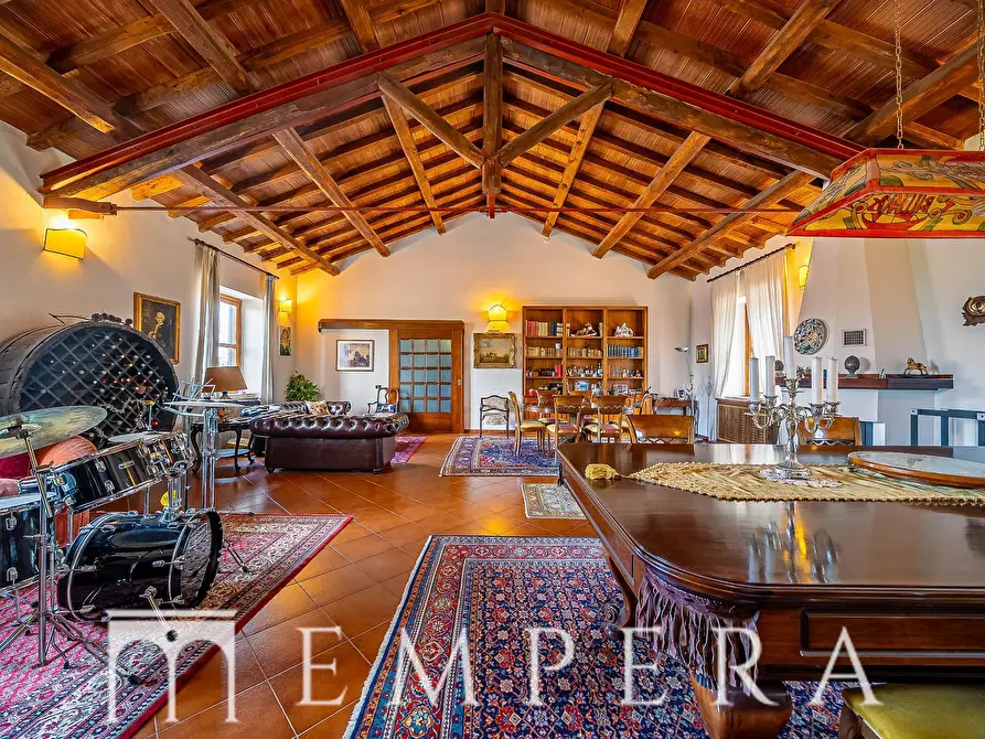 Immagine 17 di Appartamento in vendita  in Via Del Boschetto Della Bella Cenci a Roma