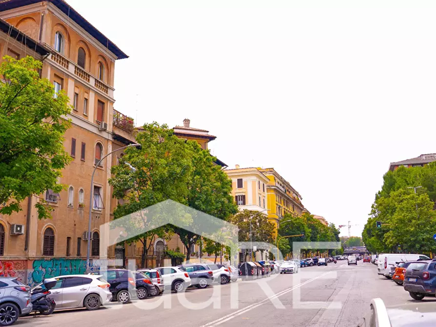 Immagine 17 di Appartamento in vendita  in via ettore rolli a Roma