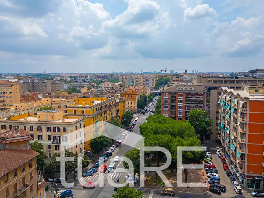 Immagine 22 di Appartamento in vendita  in via ettore rolli a Roma