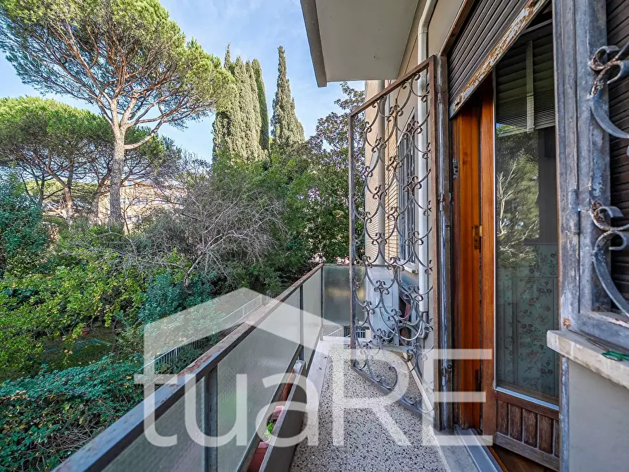 Immagine 39 di Appartamento in vendita  in Via Proba Petronia a Roma