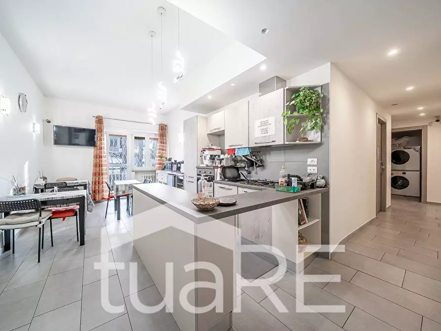 Immagine 3 di Appartamento in vendita  in Via Giambattista Pagano a Roma