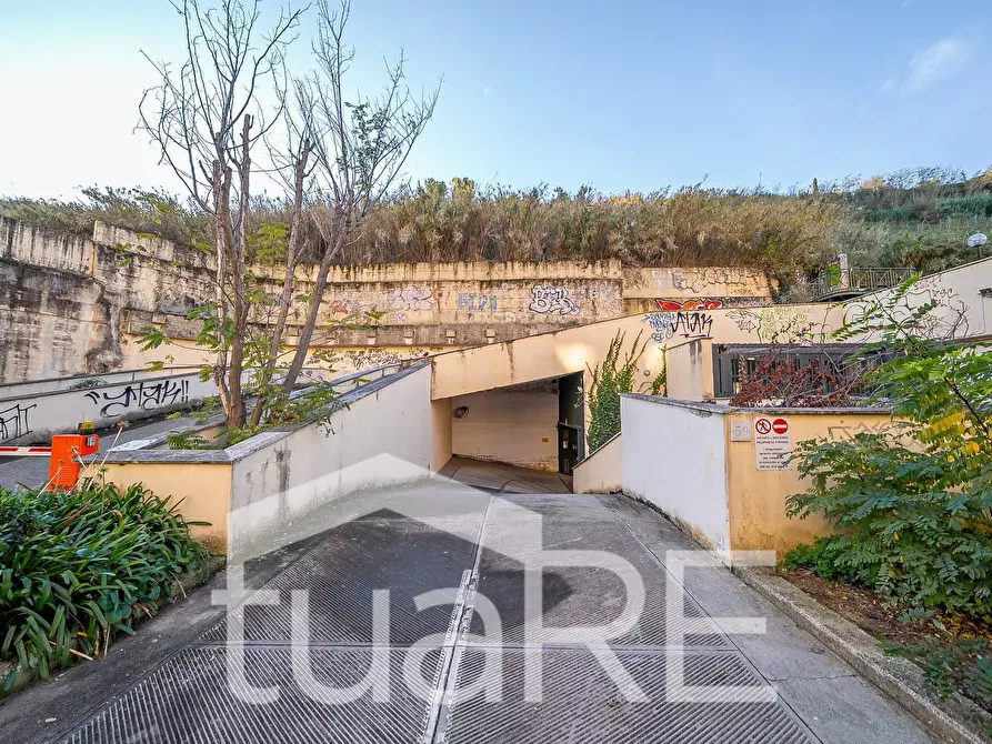 Immagine 7 di Box auto in vendita  in Via Pietro De Cristofaro a Roma