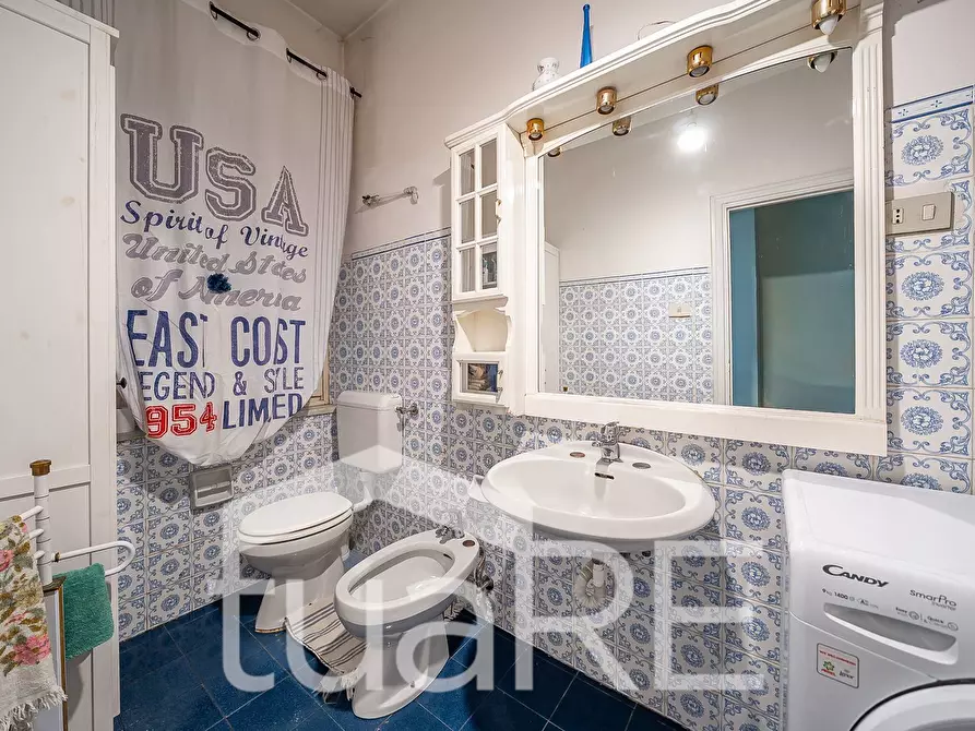 Immagine 18 di Appartamento in vendita  in Via Appia Nuova a Roma