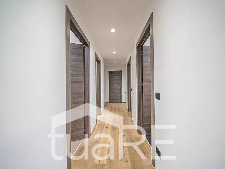 Immagine 22 di Appartamento in vendita  in Via Acherusio a Roma