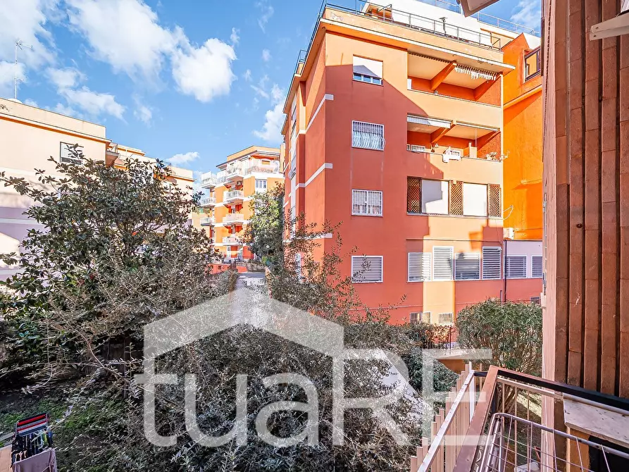 Immagine 21 di Appartamento in vendita  in Via Livio Pentimalli a Roma