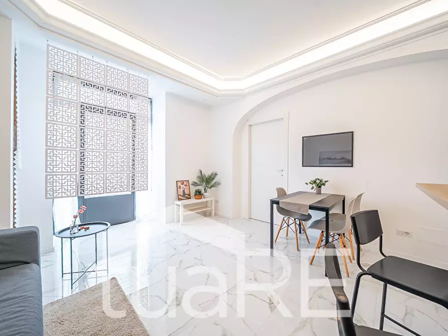 Immagine 3 di Appartamento in vendita  in Via Labicana a Roma