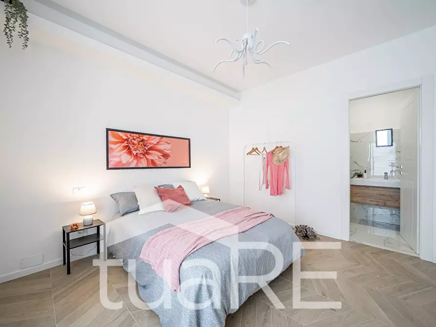 Immagine 5 di Appartamento in vendita  in Via Labicana a Roma