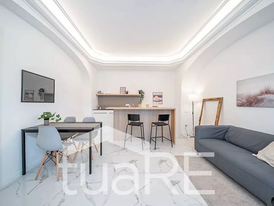 Immagine 11 di Appartamento in vendita  in Via Labicana a Roma