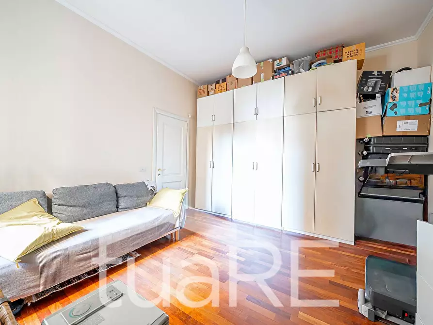 Immagine 13 di Appartamento in vendita  in Via Gaeta a Roma