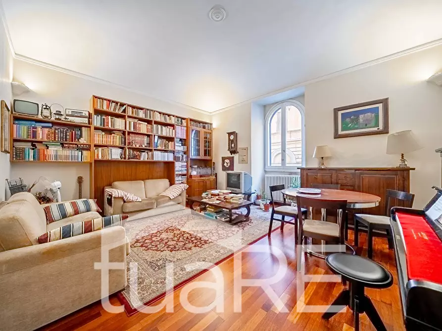 Immagine 15 di Appartamento in vendita  in Via Gaeta a Roma