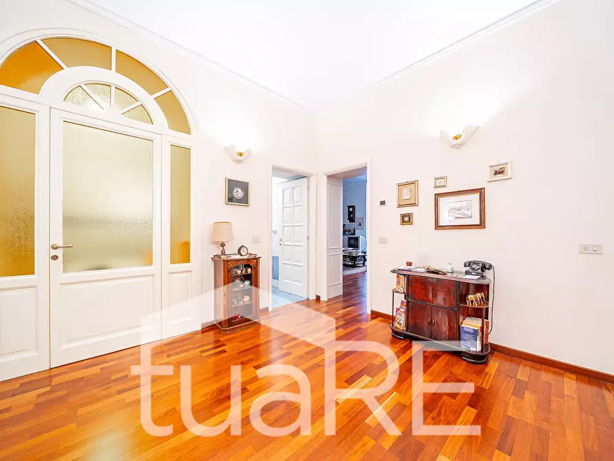 Immagine 24 di Appartamento in vendita  in Via Gaeta a Roma