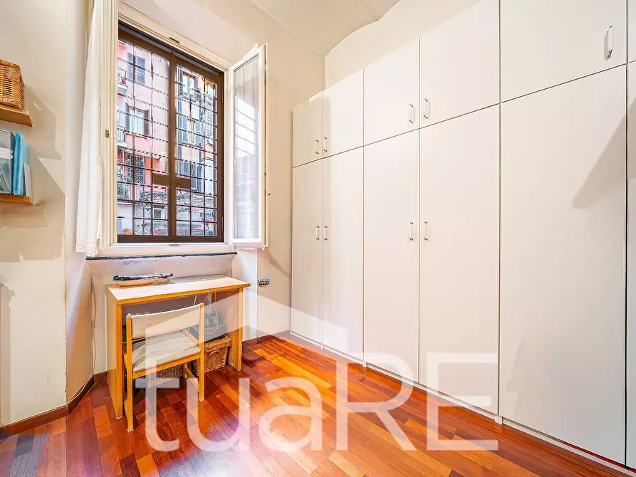 Immagine 26 di Appartamento in vendita  in Via Gaeta a Roma