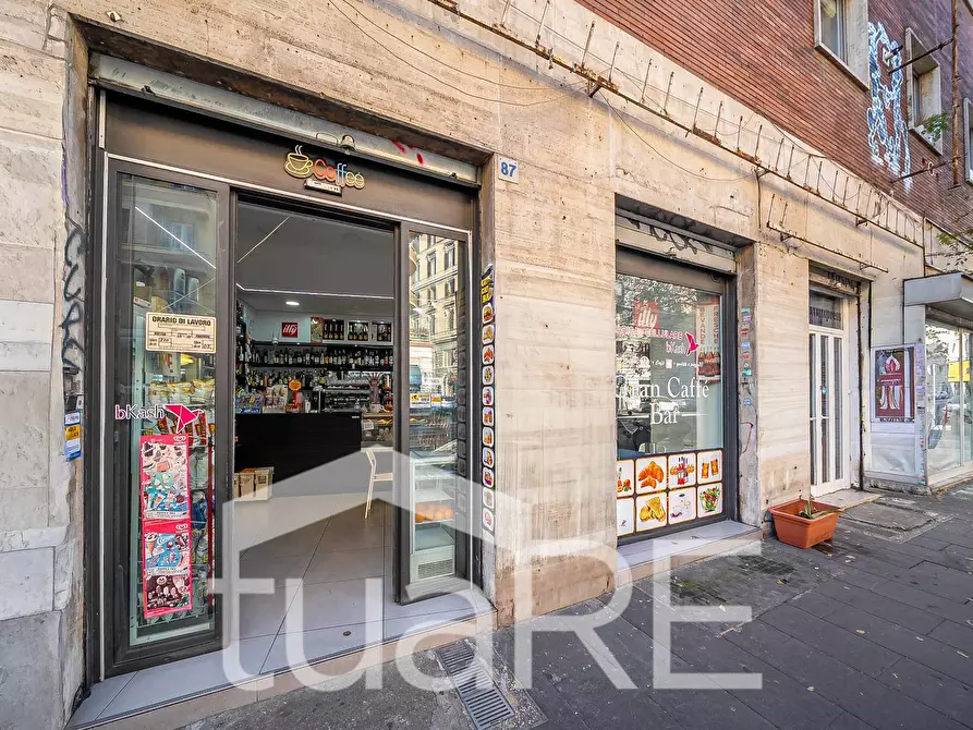 Immagine 4 di Negozio in vendita  in Via Principe Eugenio a Roma