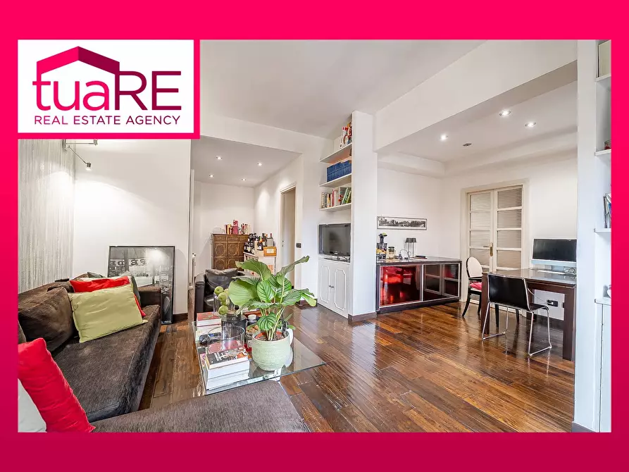 Immagine 1 di Appartamento in vendita  in Viale Dei Colli Portuensi a Roma