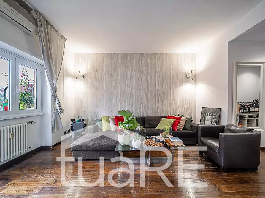 Immagine 21 di Appartamento in vendita  in Viale Dei Colli Portuensi a Roma