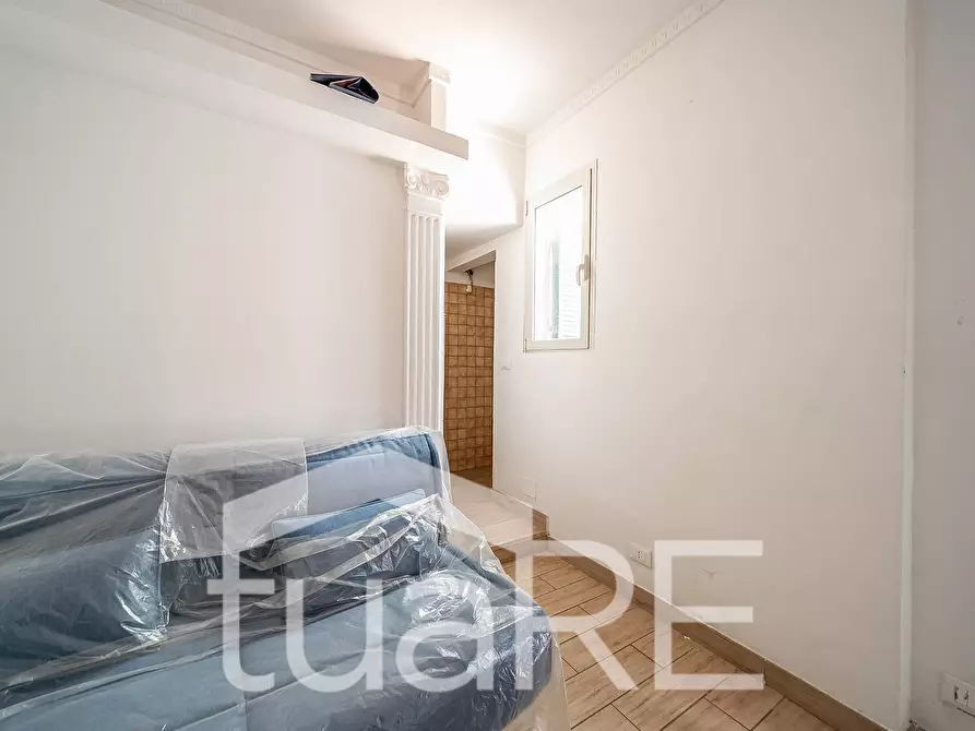 Immagine 5 di Appartamento in vendita  in Via Aurora a Roma