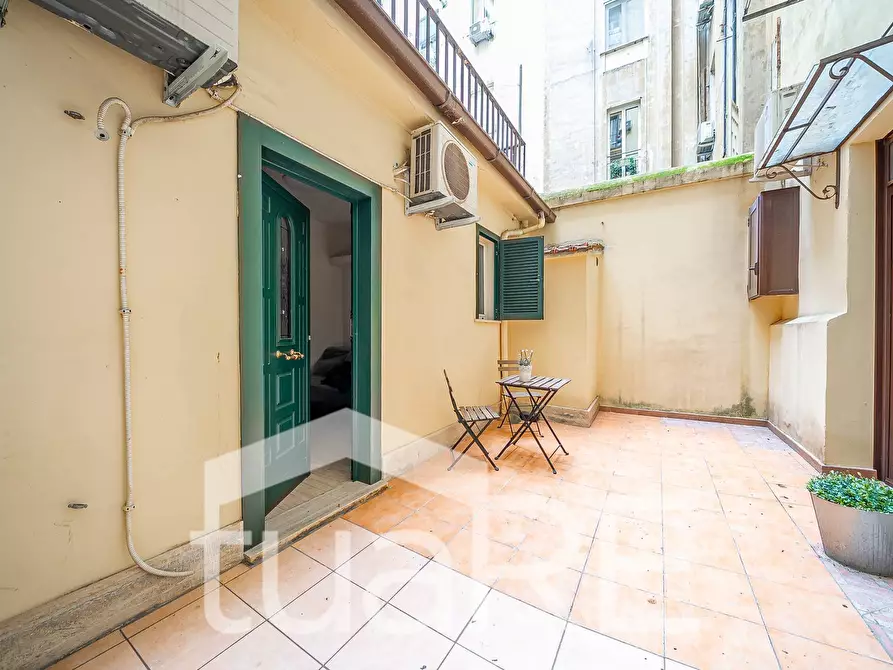 Immagine 11 di Appartamento in vendita  in Via Aurora a Roma