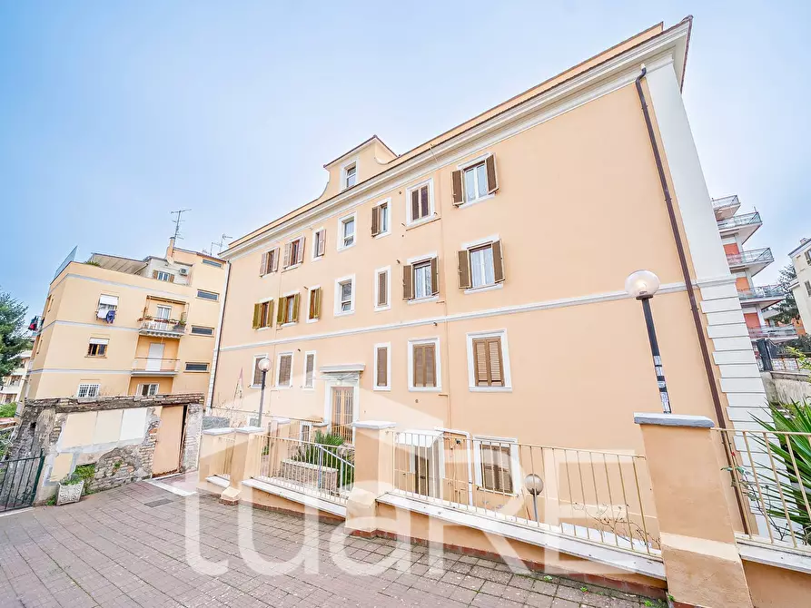 Immagine 13 di Appartamento in vendita  in Via Alessandro Avoli a Roma
