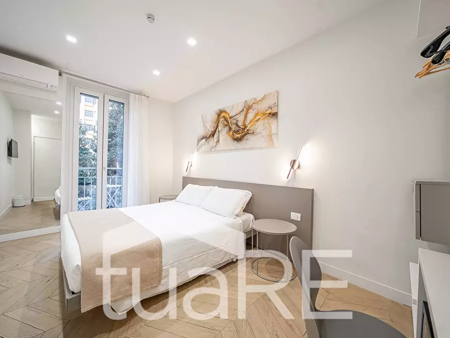 Immagine 2 di Appartamento in vendita  in Via Della Giuliana a Roma