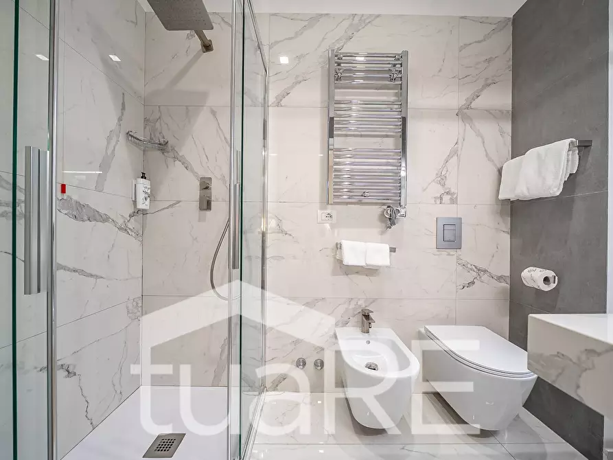 Immagine 12 di Appartamento in vendita  in Via Della Giuliana a Roma