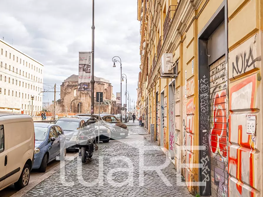 Immagine 22 di Negozio in vendita  in Via Giovanni Giolitti a Roma