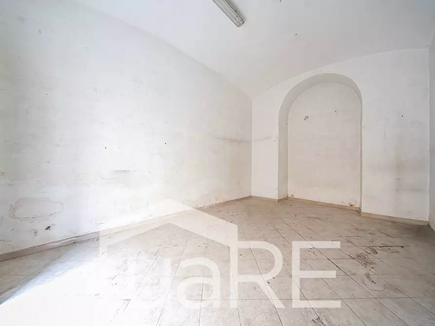 Immagine 12 di Negozio in vendita  in Via Giovanni Giolitti a Roma