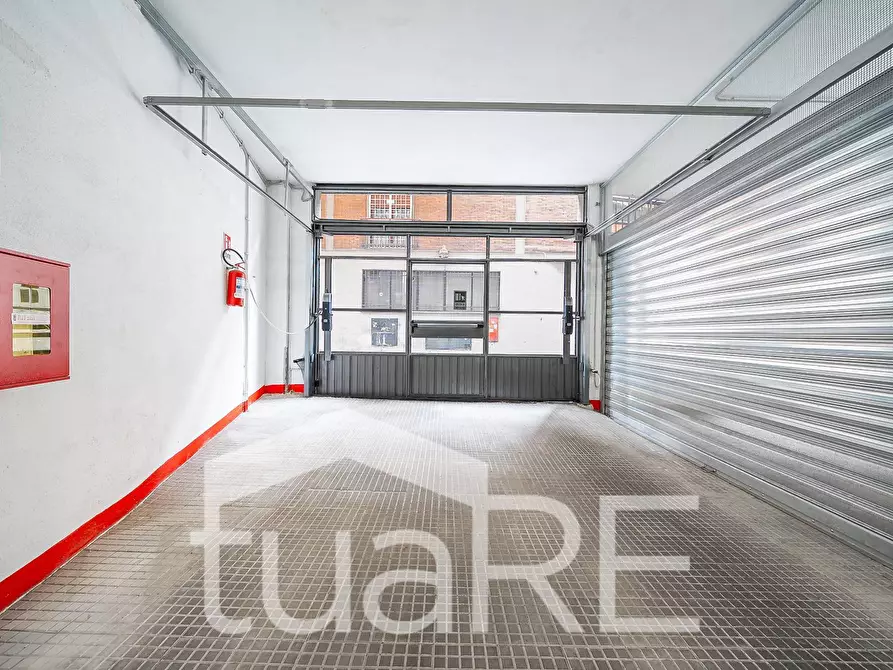 Immagine 12 di Box auto in vendita  in Via Iacopo Belgrado a Roma