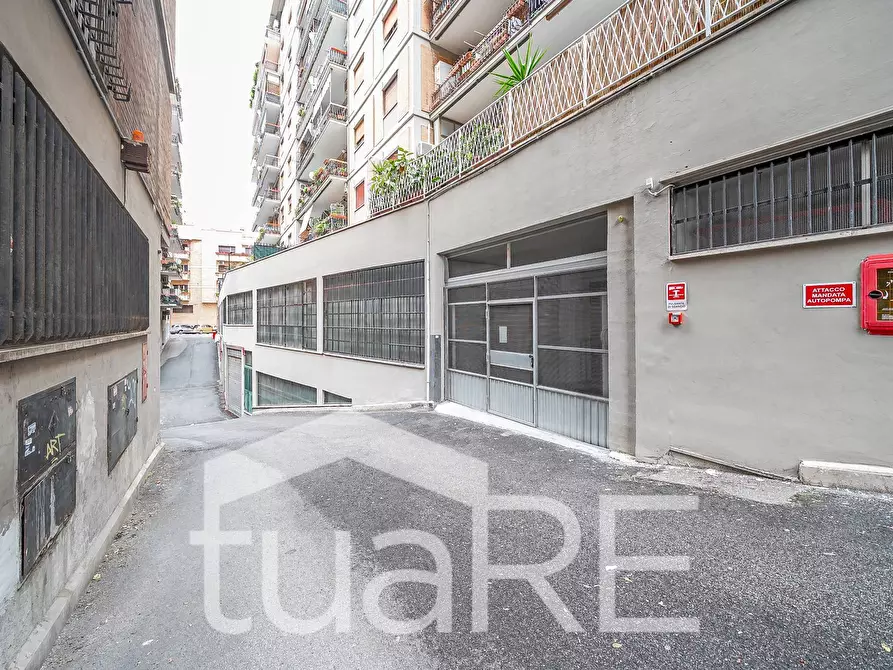 Immagine 15 di Box auto in vendita  in Via Iacopo Belgrado a Roma