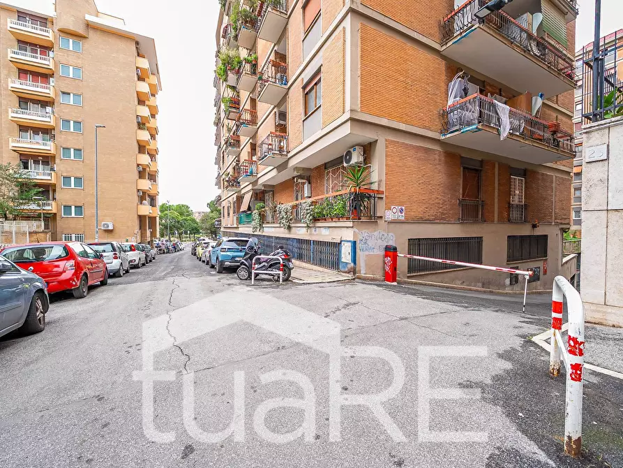 Immagine 17 di Box auto in vendita  in Via Iacopo Belgrado a Roma