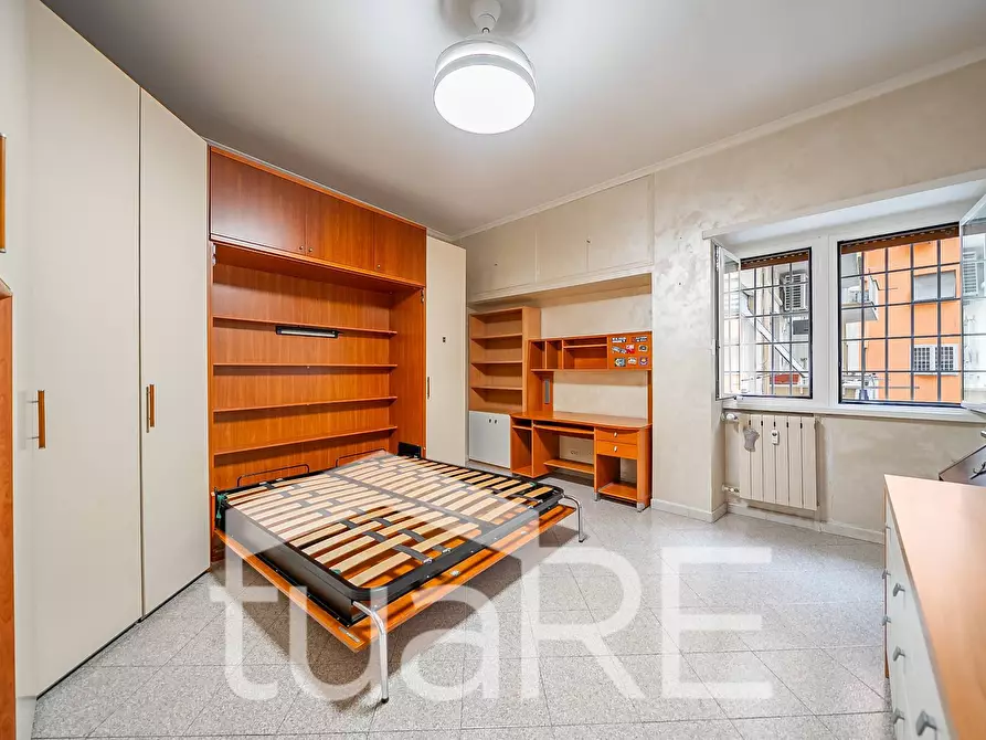 Immagine 6 di Appartamento in vendita  in Via Asinari Di San Marzano a Roma