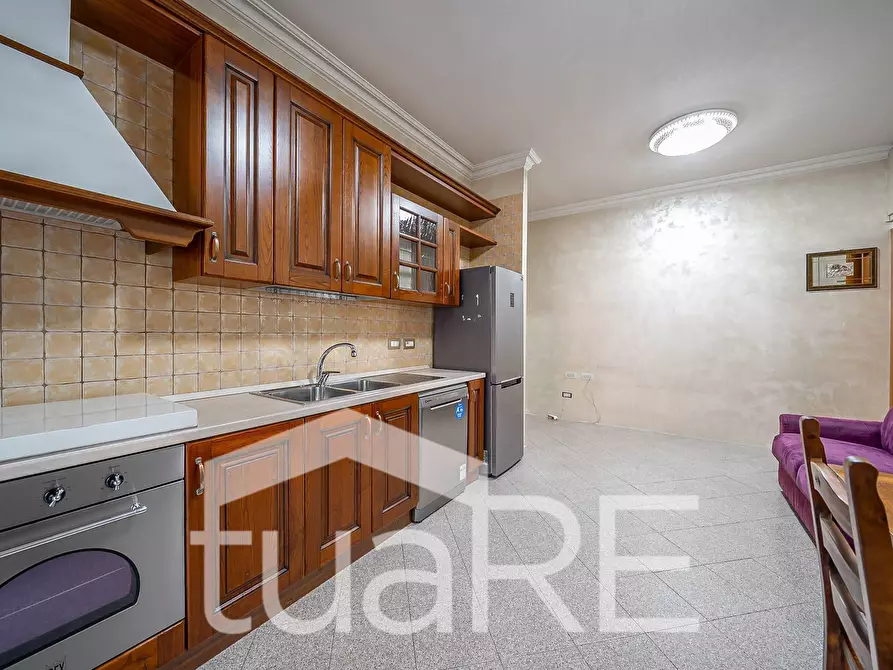 Immagine 13 di Appartamento in vendita  in Via Asinari Di San Marzano a Roma