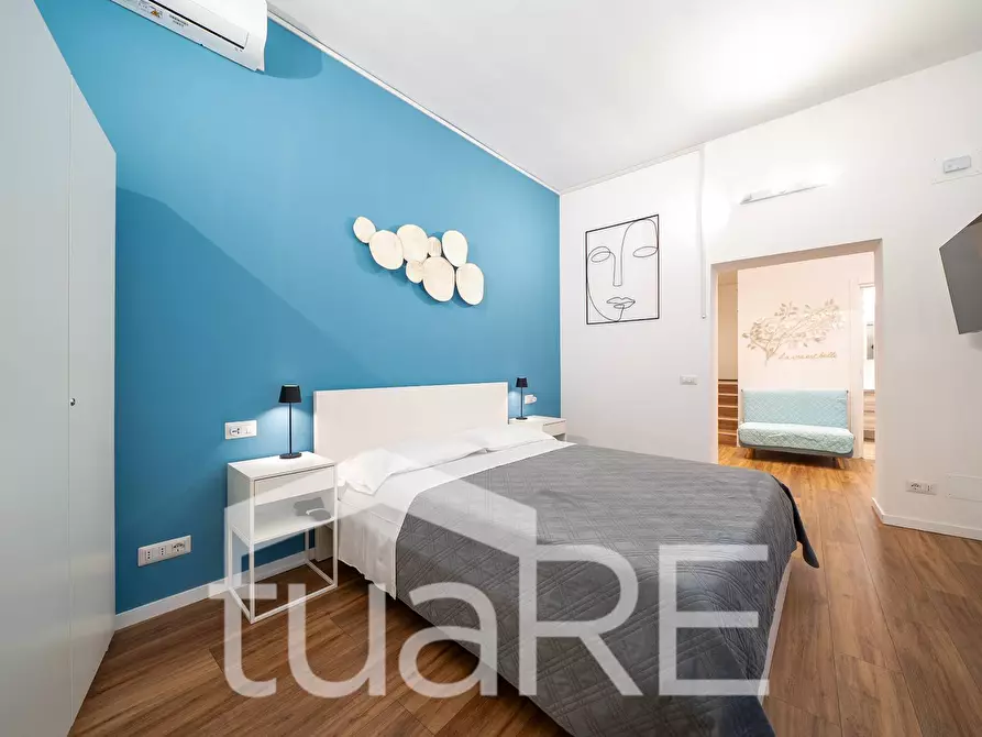 Immagine 14 di Appartamento in vendita  in Via Francesco Crispi a Roma