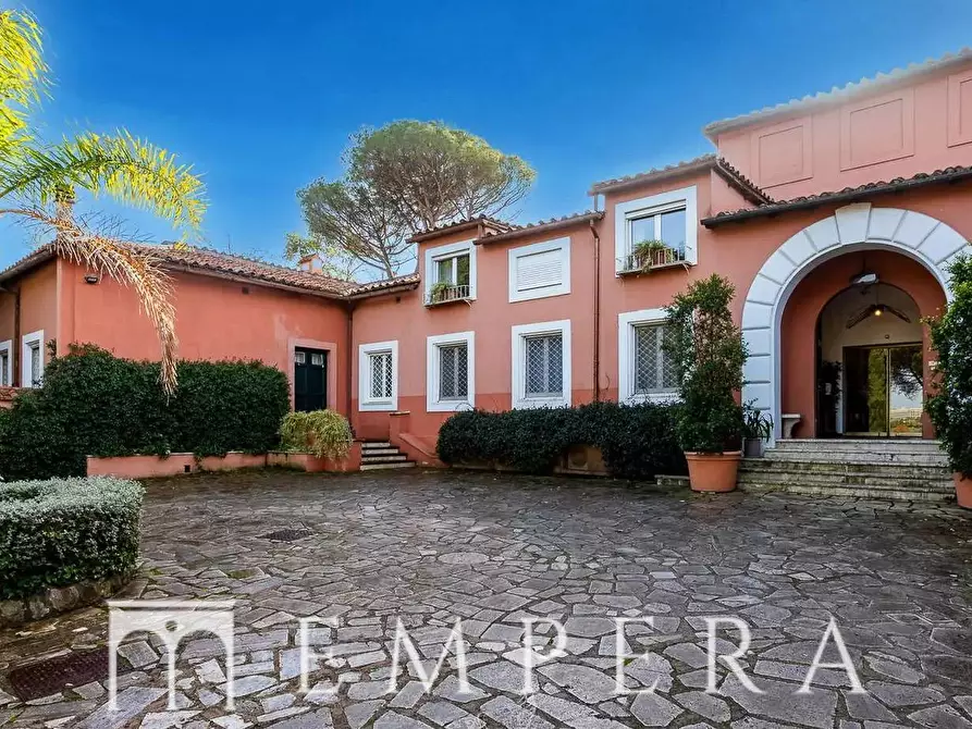 Immagine 9 di Villa in vendita  in Via Del Casale Solaro a Roma