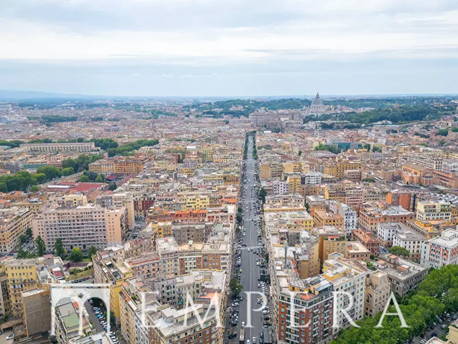 Immagine 7 di Attico in vendita  in Via Della Giuliana a Roma
