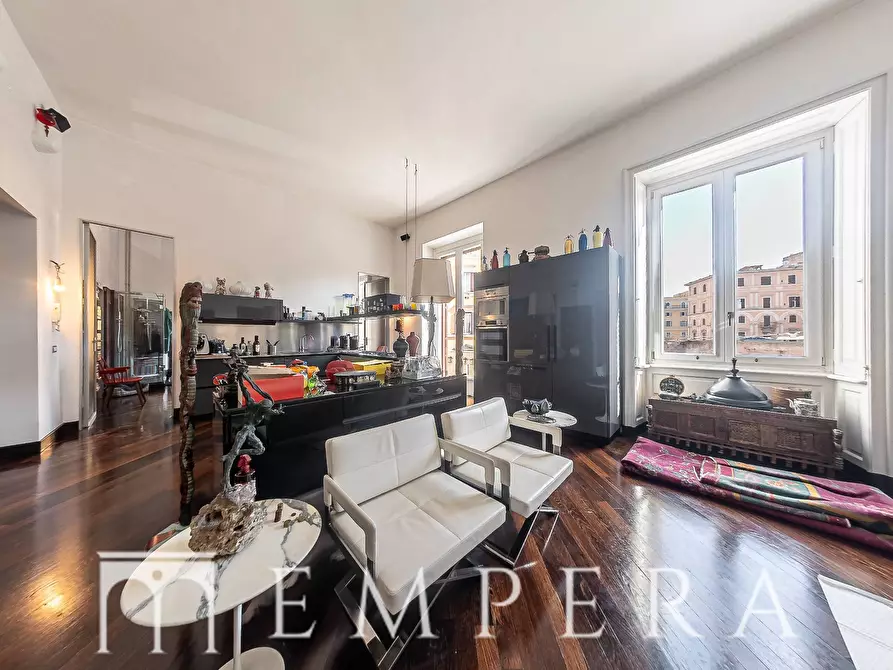 Immagine 12 di Appartamento in vendita  in Via Bergamo a Roma