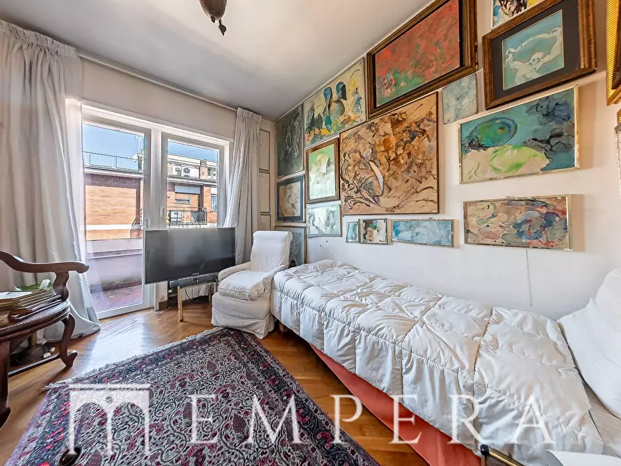 Immagine 27 di Attico in vendita  in Via Della Farnesina a Roma