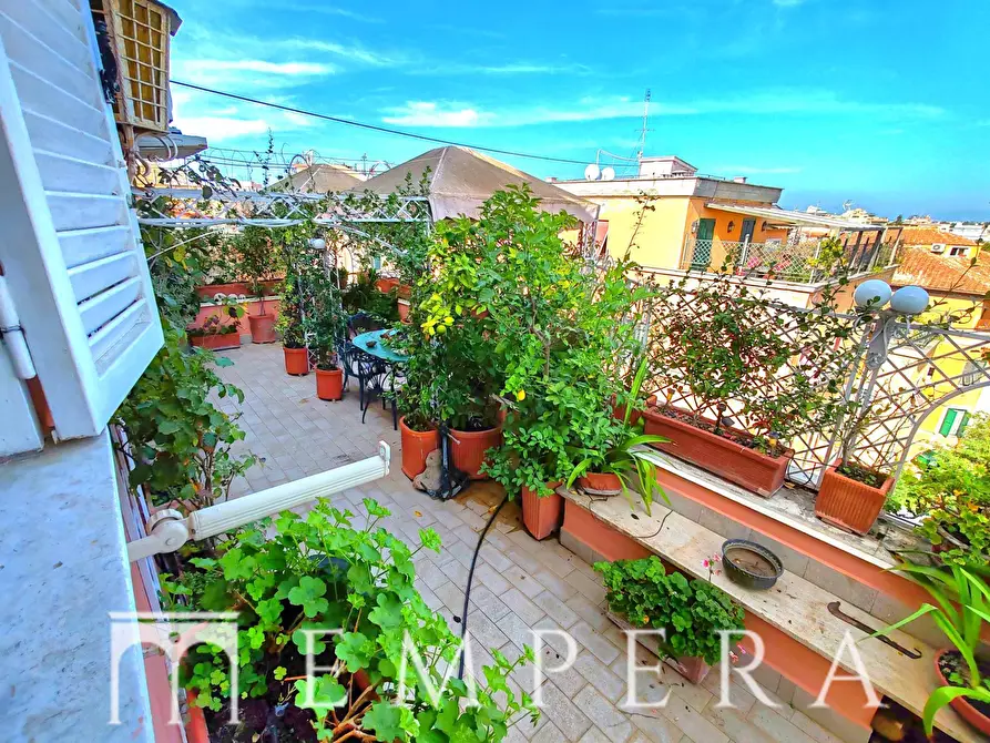 Immagine 8 di Attico in vendita  in Via Di Villa San Filippo a Roma