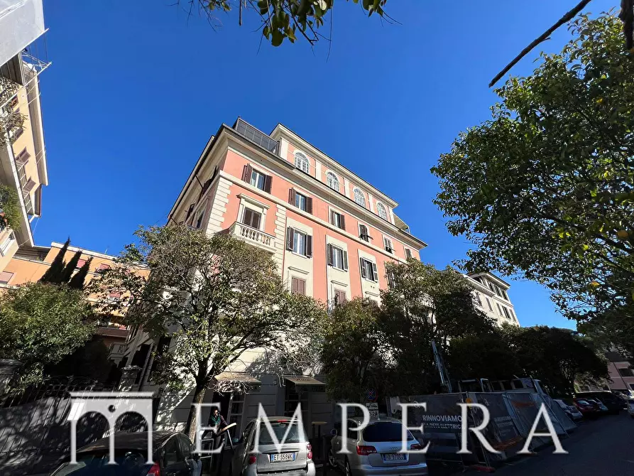 Immagine 9 di Attico in vendita  in Via Di Villa San Filippo a Roma