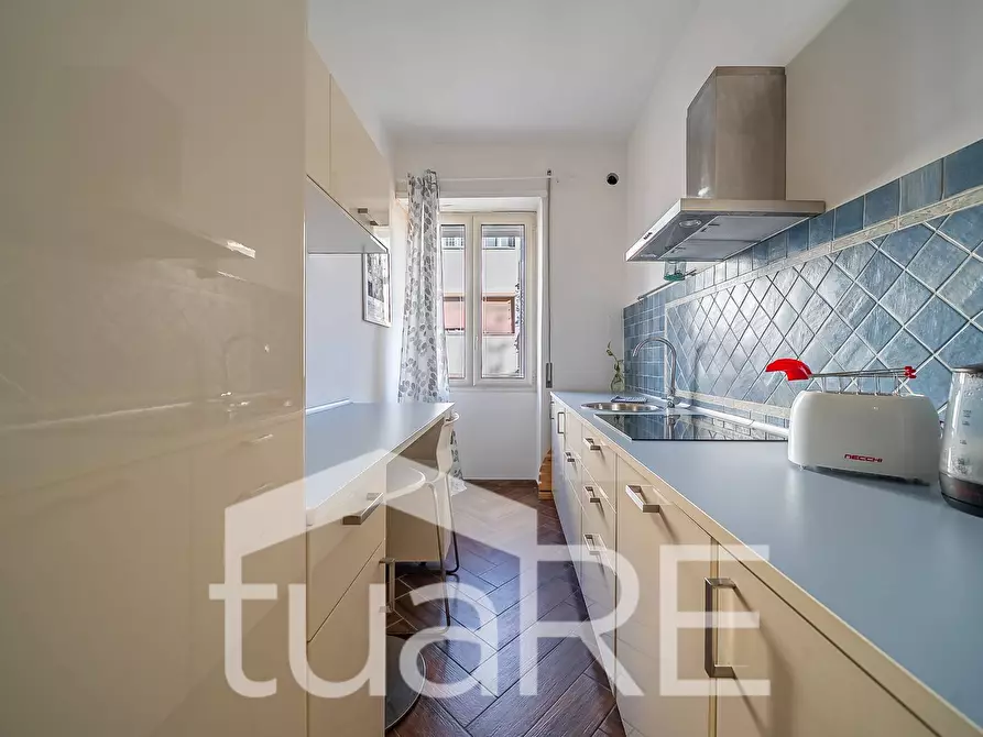 Immagine 6 di Appartamento in vendita  in Via Alberico Albricci a Roma