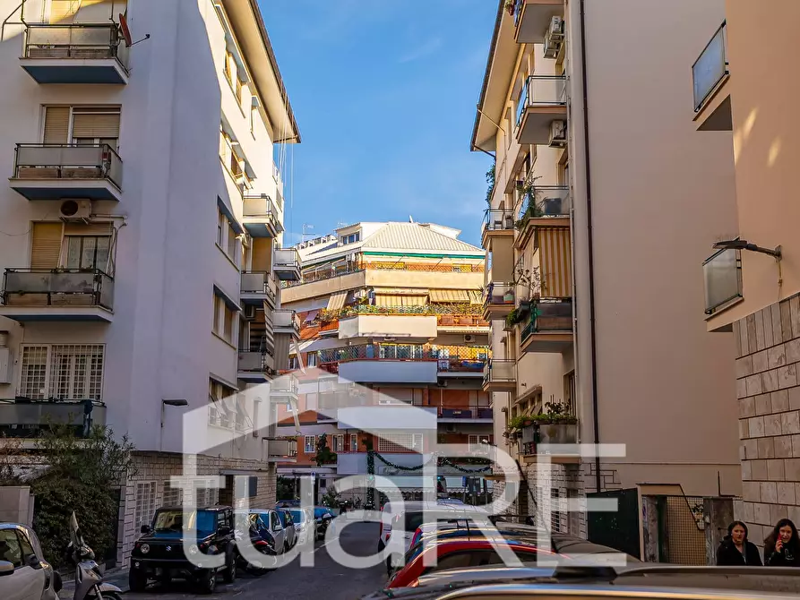 Immagine 25 di Appartamento in vendita  in Via Alberico Albricci a Roma