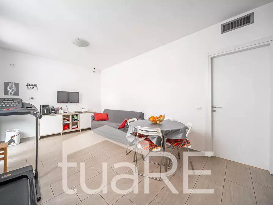 Immagine 9 di Appartamento in vendita  in Via Vicolungo a Roma