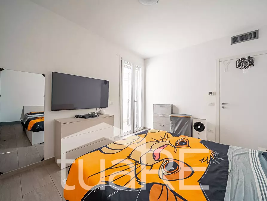 Immagine 10 di Appartamento in vendita  in Via Vicolungo a Roma